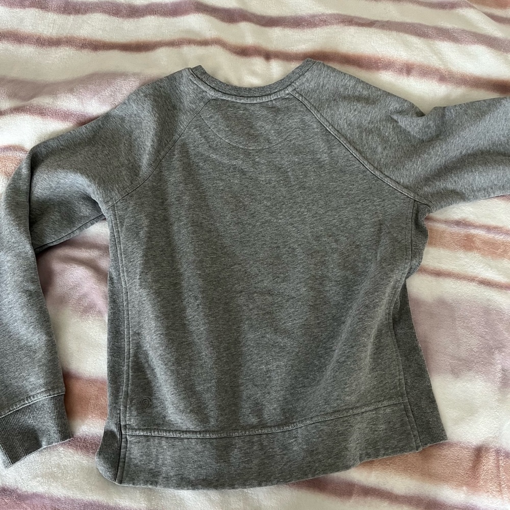 grey champion sweatshirt - Picture 6 of 7